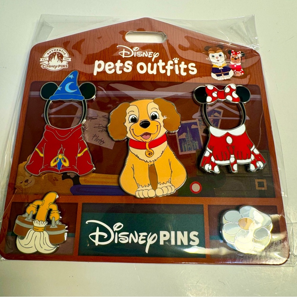 NWT. Disney Pets Outfits Lady Pin Set with Sorcerer Mickey Mouse